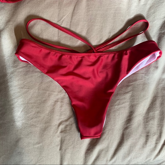 Bikini Set - Picture 6 of 9